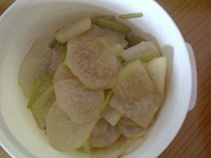 Image: Choi Goh as my wife served to our table - Click to Enlarge