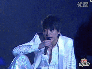 Image: Shin solo live in Beijing